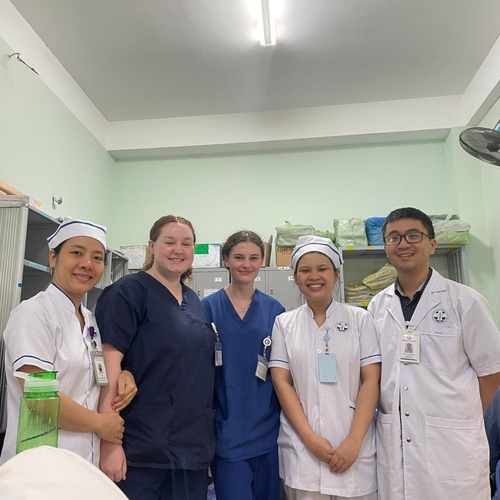 English speaking supervisors