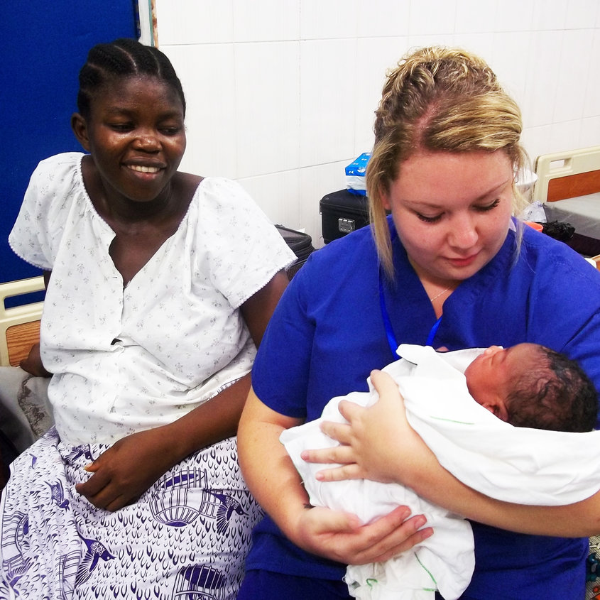 Midwifery Placements Abroad