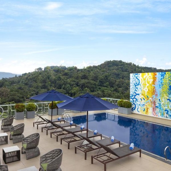 Raddison Pool 2